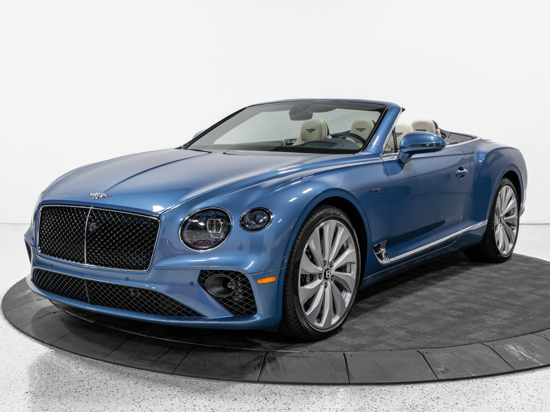bentley continental gtc 2024 SCBDG4ZGXRC018606 image bentley continental gtc 2024 SCBDG4ZGXRC018606 image